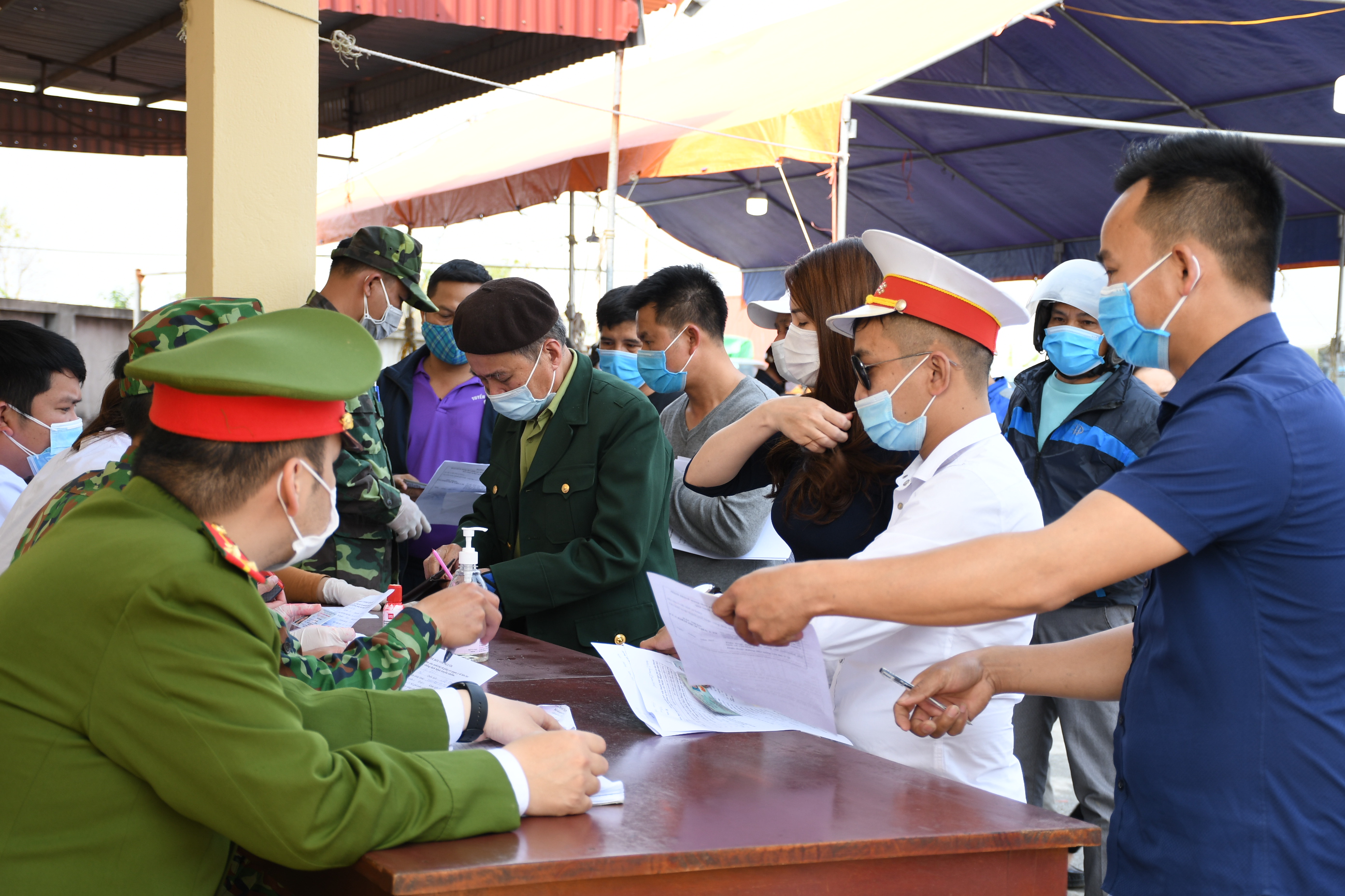  Tăng cường khai báo y tế bằng mã QR-CODE trên địa bàn thành phố